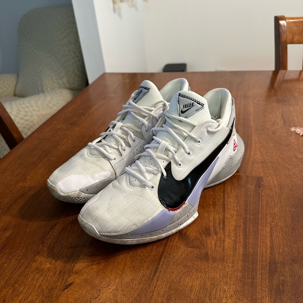 Nike zoom freak 2